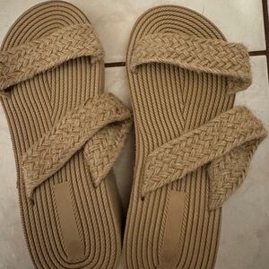 Elegant Tan Women's Sandals